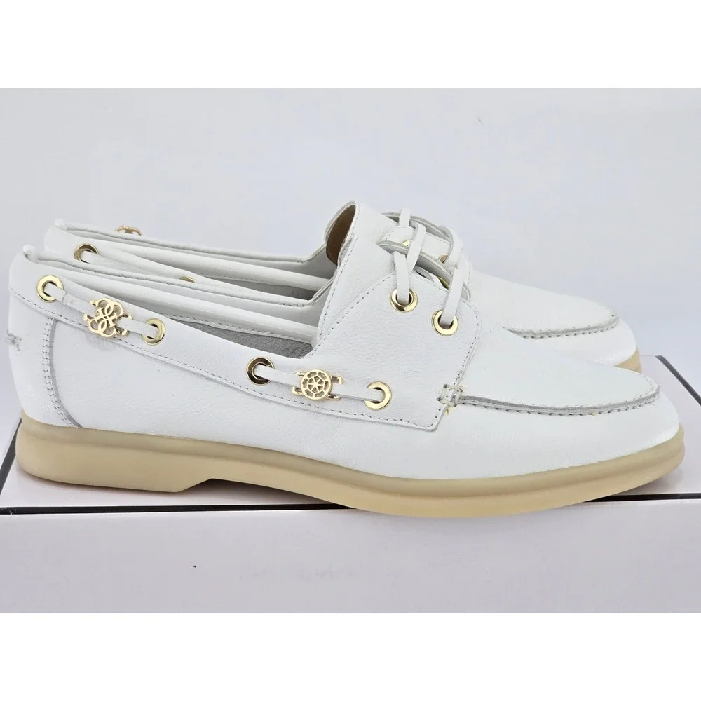 Guess Yomaya Boat Shoes Womens 6 White Leather Loafers Moccasins - NEW
